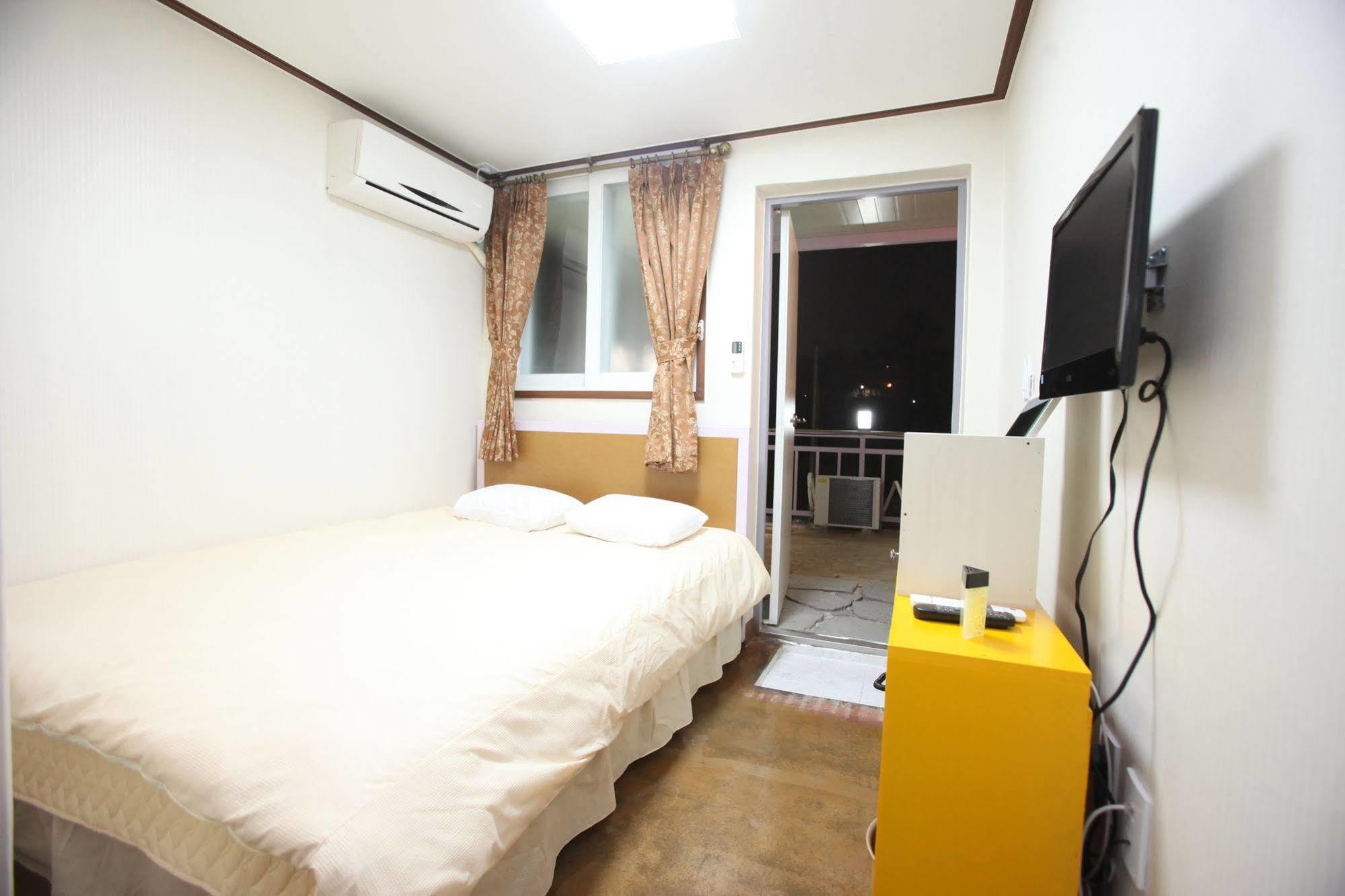 Kukje Myeongdong House Hotel Seul Exterior foto